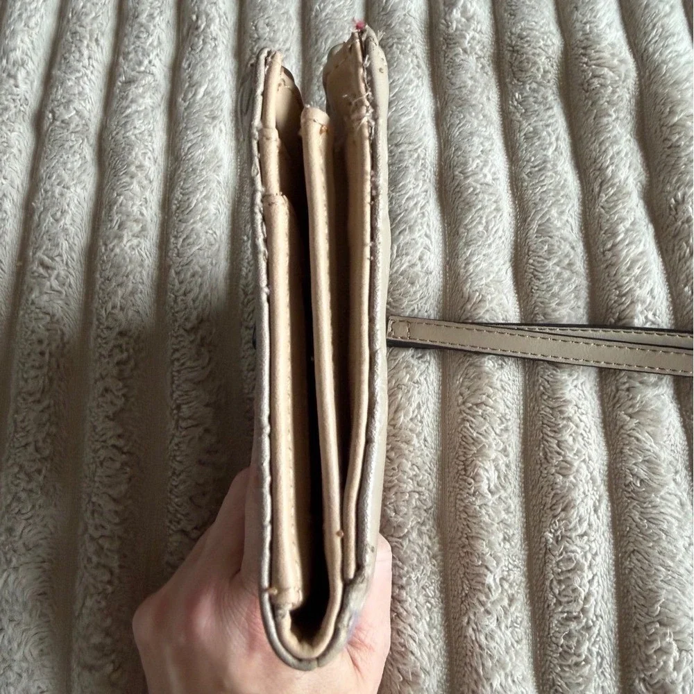 Nine‎ West Beige Embossed Logo Wristlet Wallet Triple Compartment Clutch